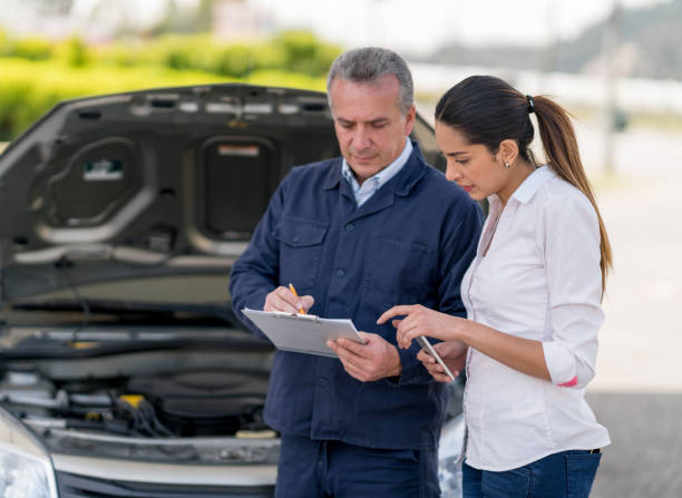 Low-cost car insurance agents in Lindsay, TX